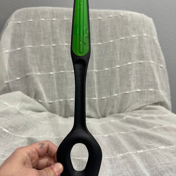 Tupperware Black Flow Thru Spoon Serving Utensil Slotted Hole with Green Handle - Picture 3 of 6